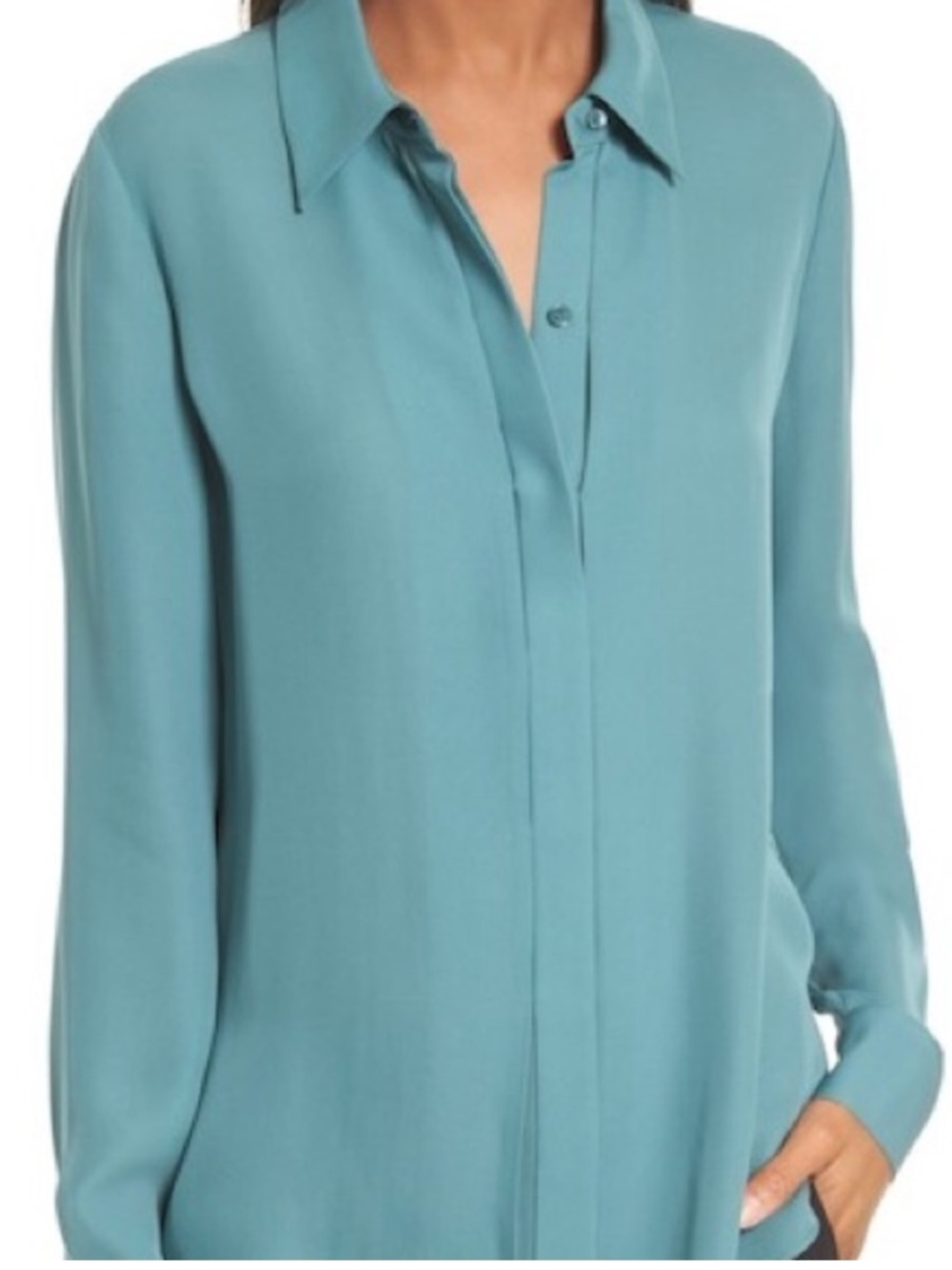 Vince 100% Silk Teal Button-Down Blouse size 4 chic preppy quiet luxury career